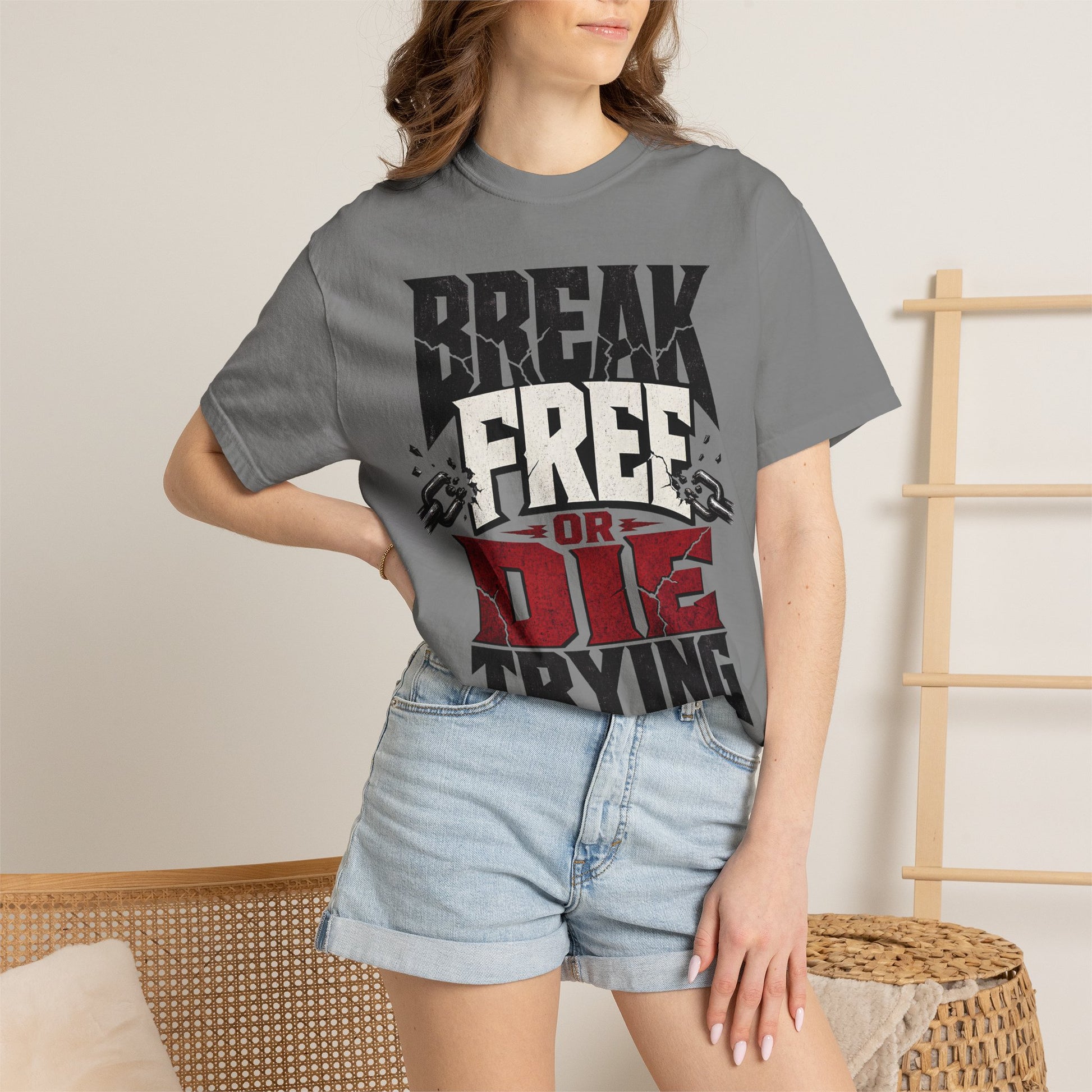 Break Free or Die Trying distressed chain graphic T-shirt product image